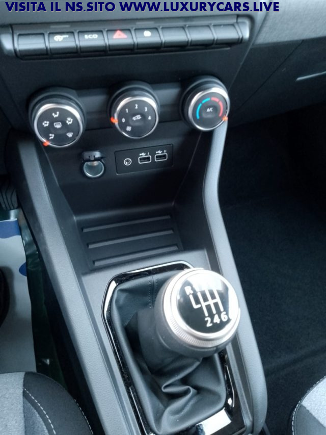 RENAULT Clio usata, con Luci diurne LED