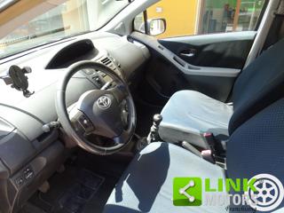TOYOTA Yaris usata, con Chiusura centralizzata