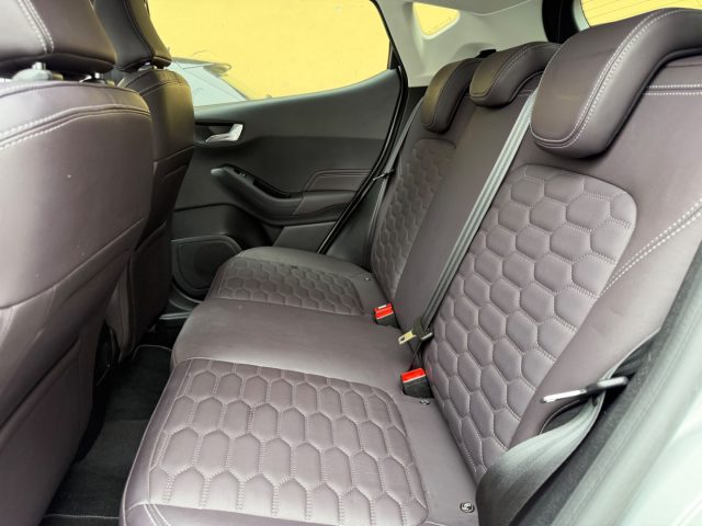 FORD Fiesta usata, con Boardcomputer