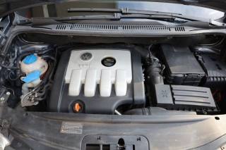 VOLKSWAGEN Touran usata 80