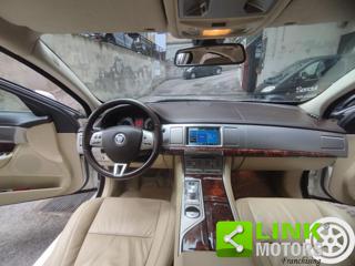 JAGUAR XF usata, con Controllo vocale