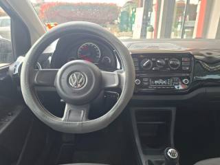 VOLKSWAGEN up! usata 22