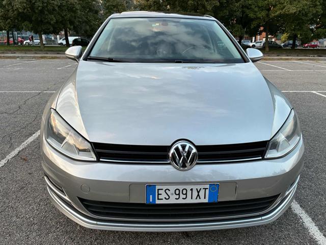 VOLKSWAGEN Golf usata, con Autoradio