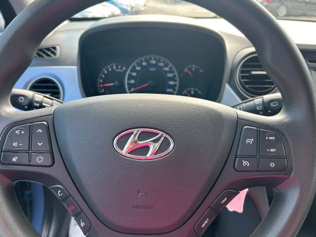 HYUNDAI i10 usata, con Controllo trazione