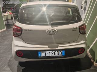 HYUNDAI i10 usata, con Airbag Passeggero