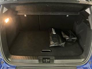 RENAULT Captur usata, con Hill holder
