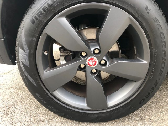 JAGUAR E-Pace usata, con Chiusura centralizzata