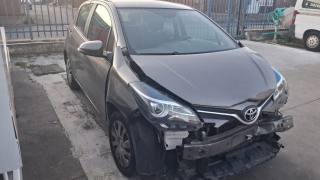 TOYOTA Yaris usata, con Airbag laterali