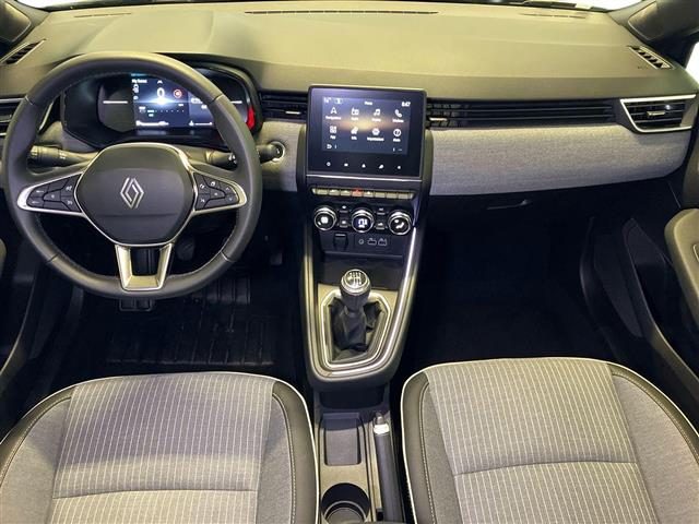 RENAULT Clio usata, con Controllo automatico clima