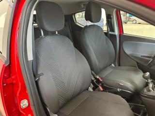 LANCIA Ypsilon usata, con Park Distance Control