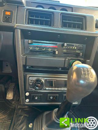 DAIHATSU Feroza usata 21