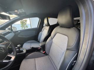 RENAULT Clio usata, con Volante in pelle