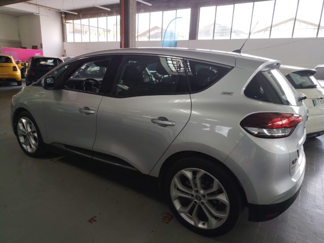 RENAULT Scenic usata, con Fendinebbia