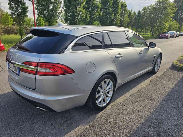 JAGUAR XF usata, con Alzacristalli elettrici