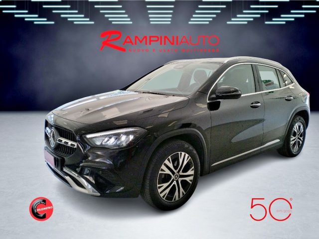 MERCEDES-BENZ GLA 180 usata 0