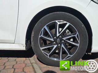 TOYOTA Yaris usata, con Bluetooth