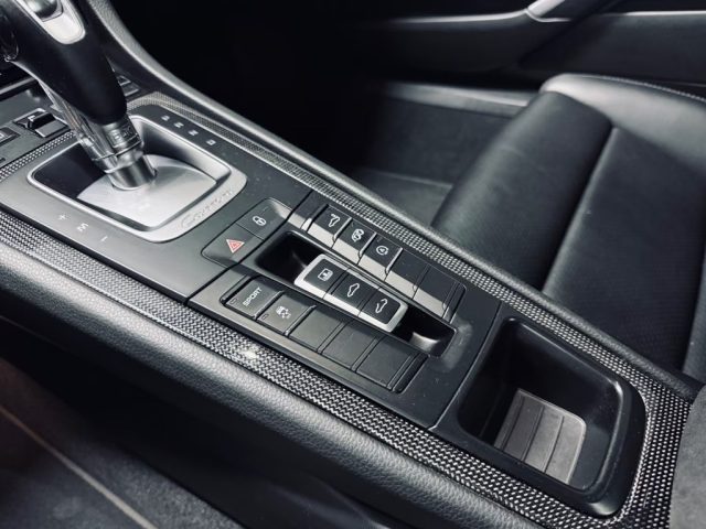 PORSCHE 911 usata, con Sedili riscaldati