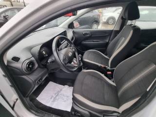 HYUNDAI i10 usata, con Chiusura centralizzata