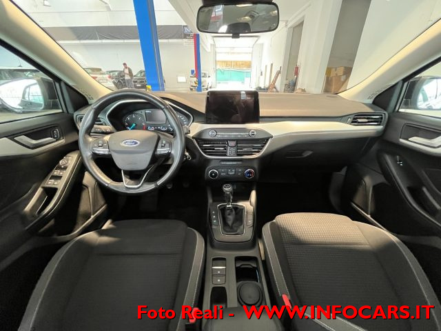 FORD Focus usata, con Park Distance Control