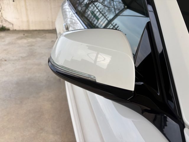 BMW 118 usata, con Luci diurne