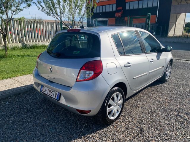 RENAULT Clio usata, con Alzacristalli elettrici