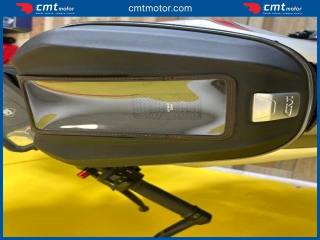 YAMAHA XSR 900 usata 5