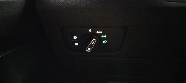 VOLKSWAGEN Passat Variant usata 27