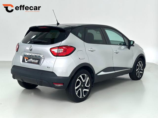 RENAULT Captur usata, con Autoradio