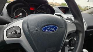 FORD Fiesta usata, con Servosterzo