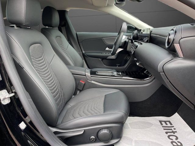 MERCEDES-BENZ CLA 180 usata, con Controllo trazione
