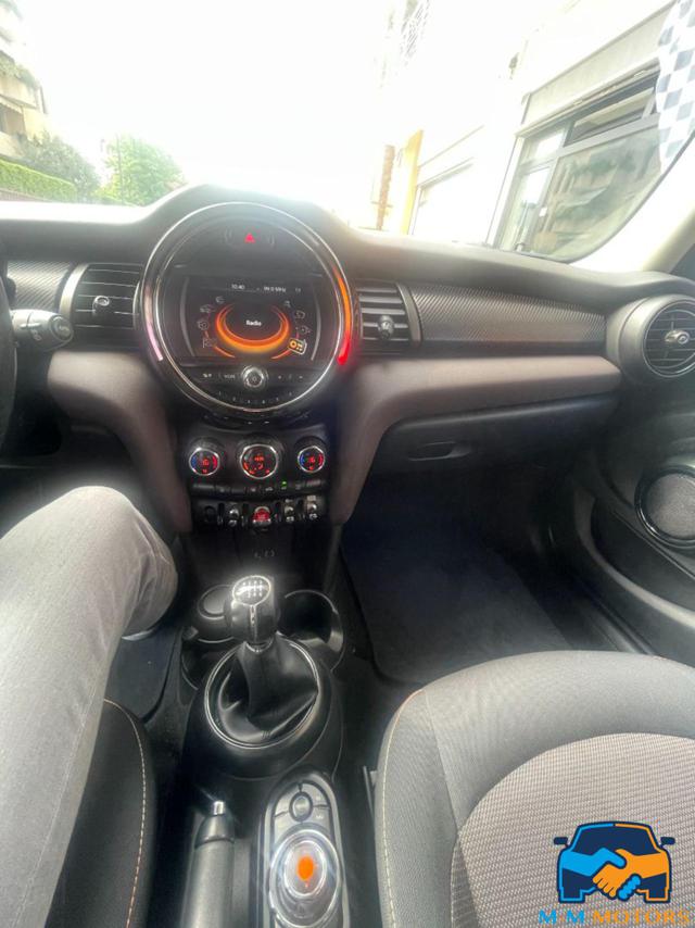 MINI Cooper usata 46