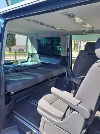 VOLKSWAGEN Multivan usata, con Airbag