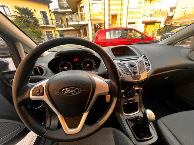 FORD Fiesta usata, con ESP