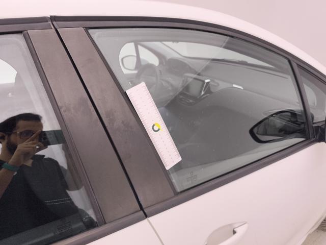 PEUGEOT 208 usata 29