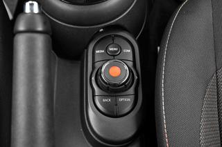 MINI One usata, con Touch screen