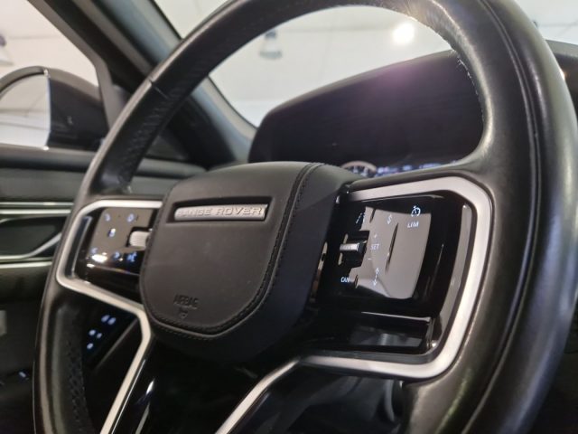 LAND ROVER Range Rover Velar usata, con Touch screen