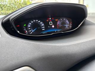 PEUGEOT 3008 usata, con Vivavoce
