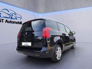 PEUGEOT 5008 usata, con Autoradio