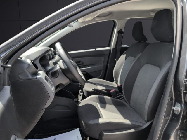 DACIA Duster usata, con Fari LED
