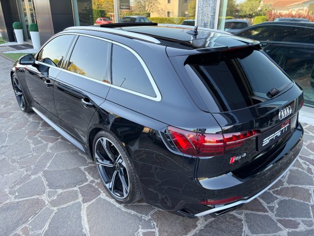 AUDI RS4 usata, con Airbag