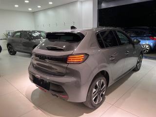 PEUGEOT 208 usata, con Boardcomputer