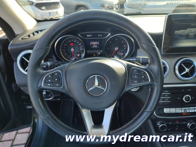 MERCEDES-BENZ CLA 200 usata 10
