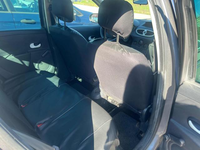 RENAULT Clio usata, con Climatizzatore