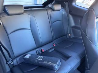 TOYOTA Yaris usata, con Volante in pelle