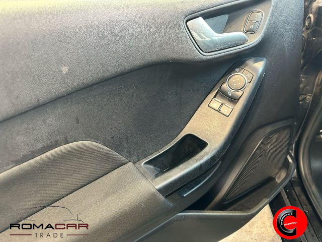 FORD Fiesta usata, con Airbag laterali