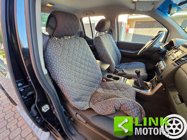 NISSAN Navara usata, con Controllo automatico clima
