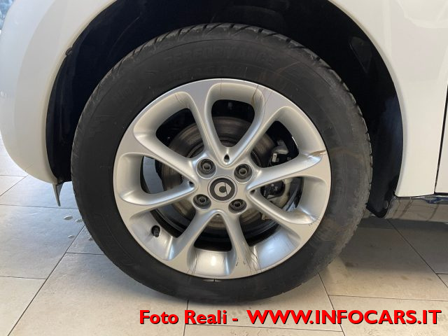 SMART ForFour usata, con Luci diurne