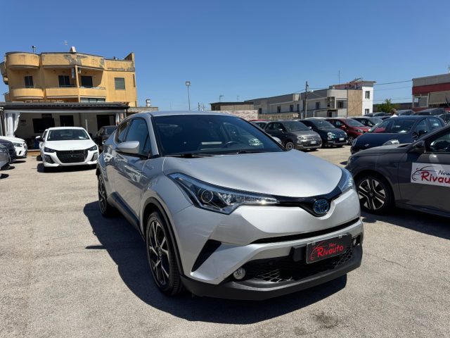 TOYOTA C-HR usata, con Autoradio