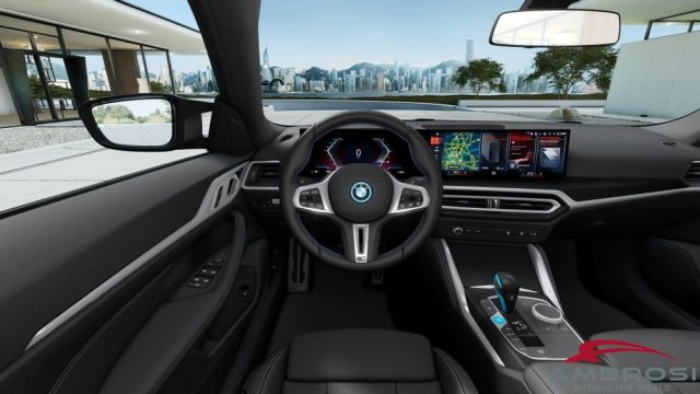 BMW i4 usata 11