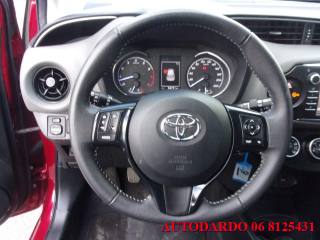 TOYOTA Yaris usata, con Airbag testa